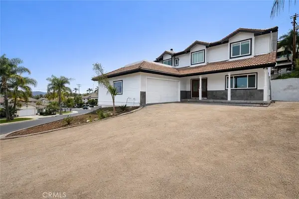 22896 San Joaquin East, Canyon Lake, CA 92587