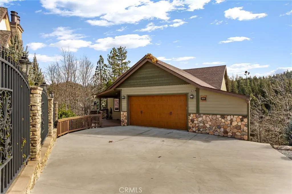 806 Brentwood, Lake Arrowhead, CA 92352 - #1