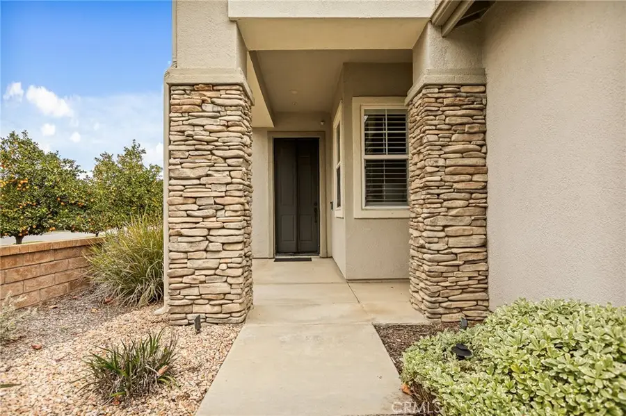 1574 Foothill, Redlands, CA 92374 - #3