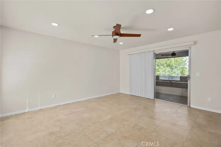 1305 Brentwood Circle #D, Corona, CA 92882 - #3