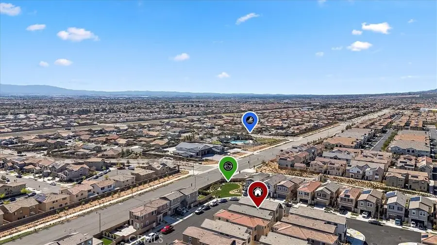 16728 Grapefruit Lane, Fontana, CA 92336 - #3