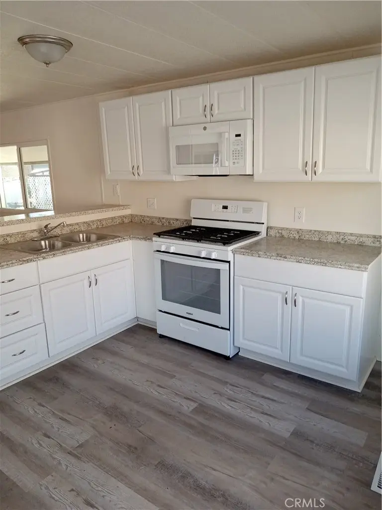 1600 S San Jacinto Avenue #113, San Jacinto, CA 92583 - #3