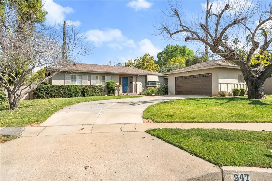 947 Nottingham Drive, Redlands, CA 92373 - #2