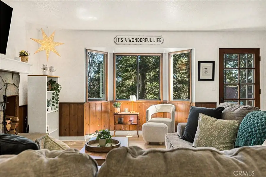 583 W Victoria Court, Lake Arrowhead, CA 92352 - #3