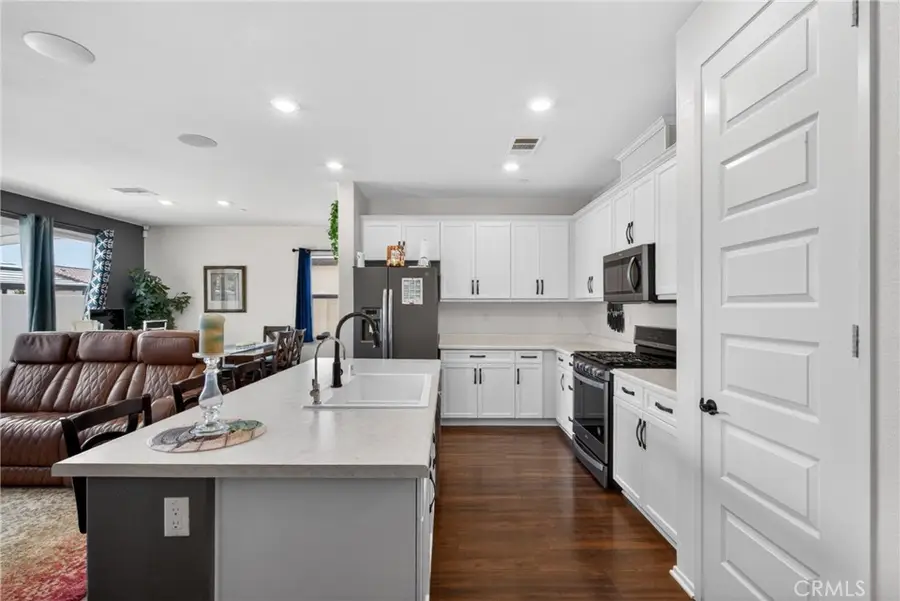29042 Silverdale Lane, Winchester, CA 92596 - #2
