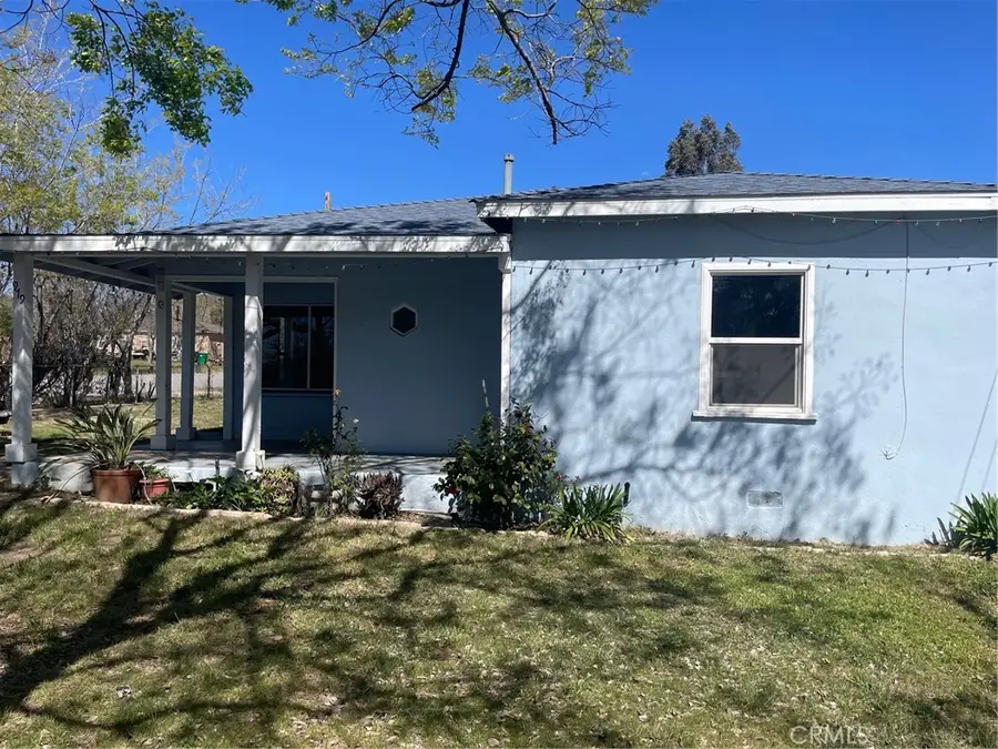 979 W Nicolet, Banning, CA 92220 - #2