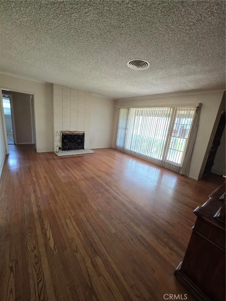 520 Country Club Lane, San Bernardino, CA 92404 - #3