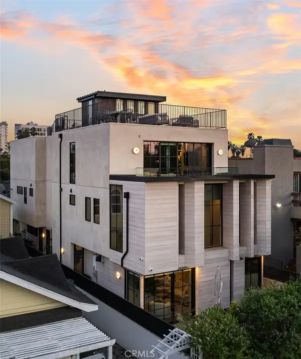 442 Sherman Canal, Venice, CA 90291