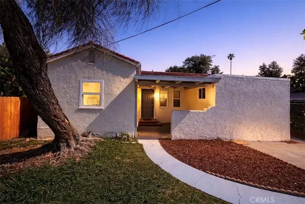2723 Iris Street, Riverside, CA 92507