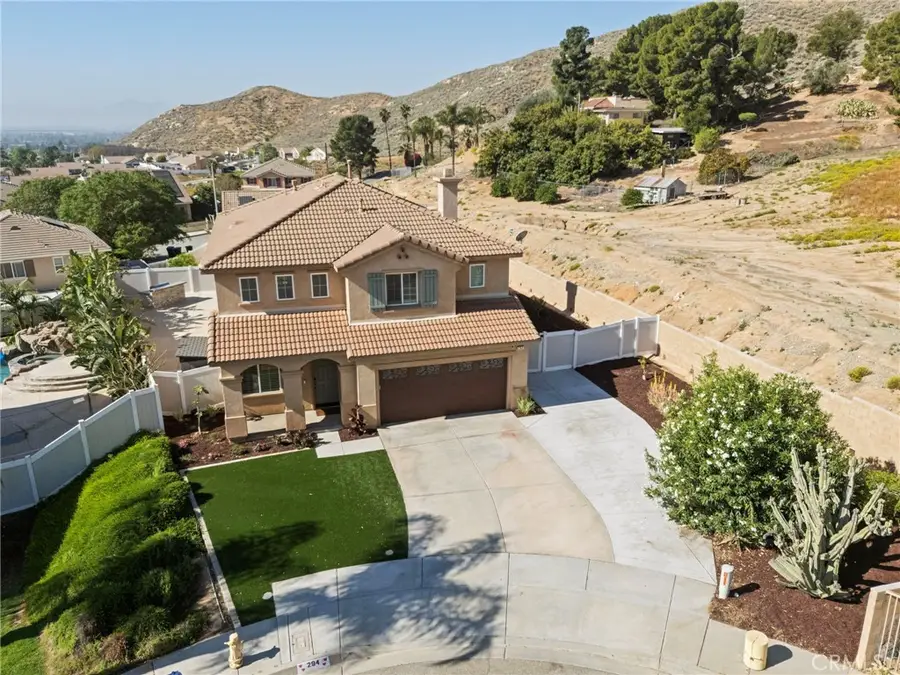 294 Kieswetter, Colton, CA 92324 - #2