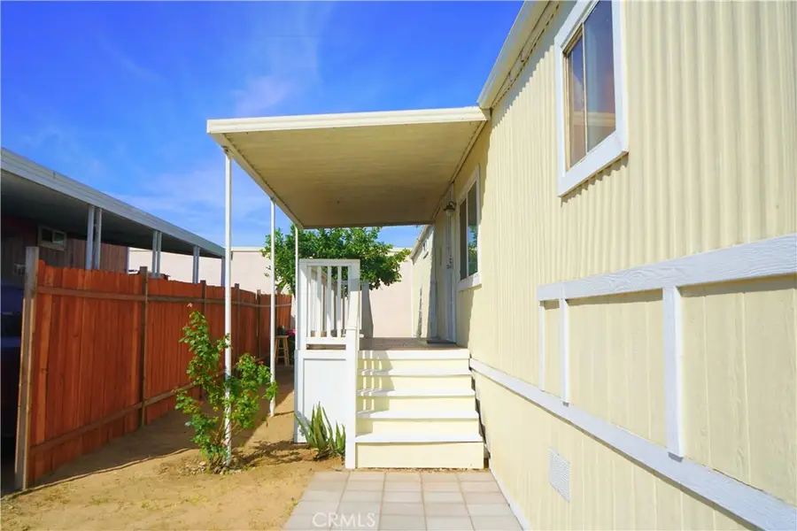 17255 Valley Blvd Sp 12w, Fontana, CA 92335 - #2
