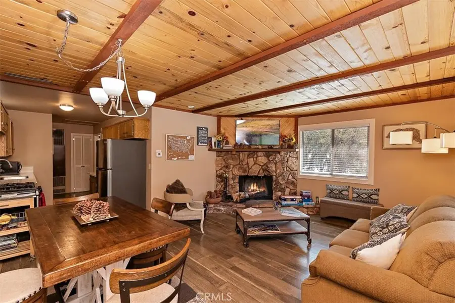 861 Kern Avenue, Sugarloaf, CA 92386 - #3