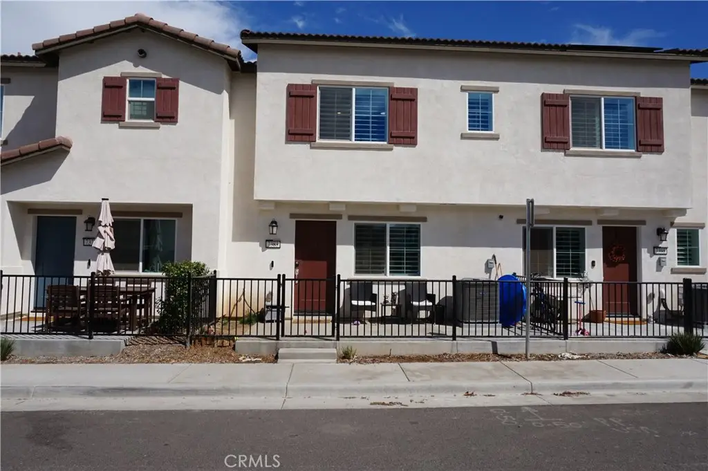 7383 Olive Grove Str., Riverside, CA 92507 - #1