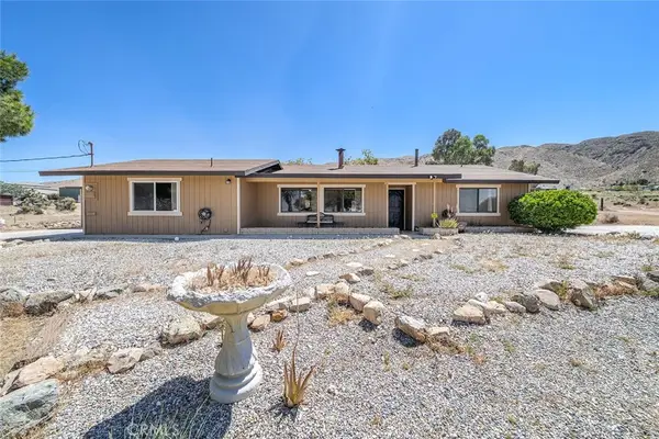 22411 Roundup, Apple Valley, CA 92308