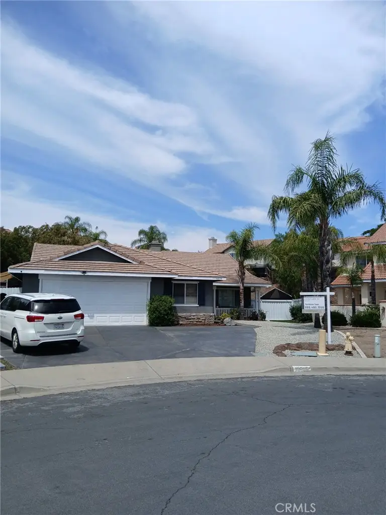 31009 Lausanne, Lake Elsinore, CA 92530 - #2