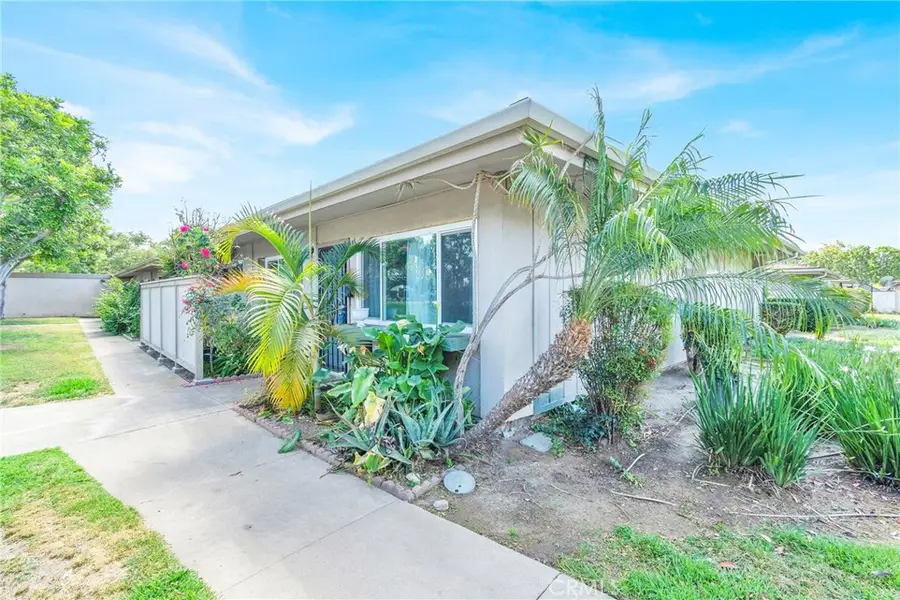 634 W Main #D, Tustin, CA 92780 - #2