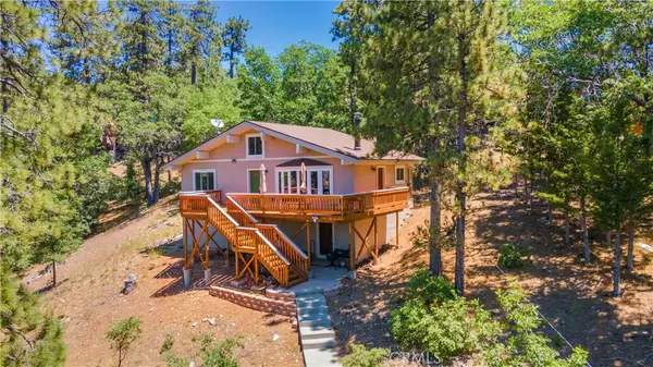 39576 Oak Glen Road, Fawnskin, CA 92333