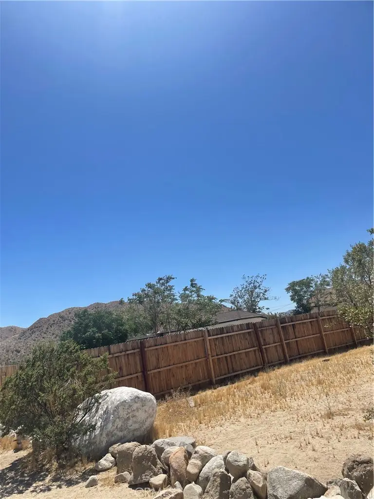 0 000, Morongo Valley, CA 92256 - #3