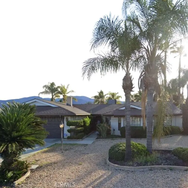 25966 Pleasant St, Hemet, CA 92544 - #1