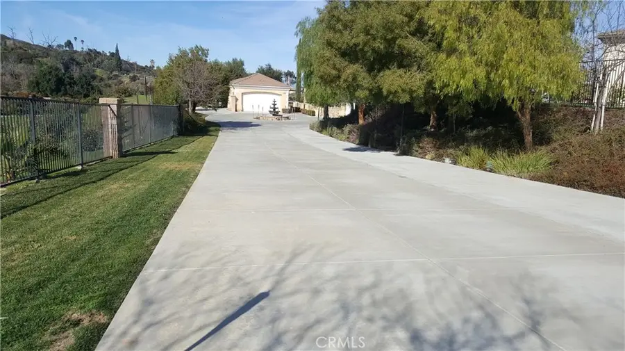 4007 Suzie Circle, Corona, CA 92881 - #3
