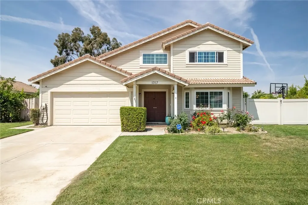1317 Julie Court, Redlands, CA 92374 - #1
