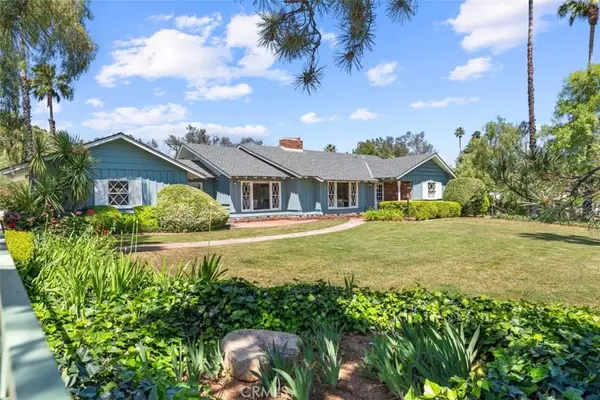 461 W Sunset Drive, Redlands, CA 92373