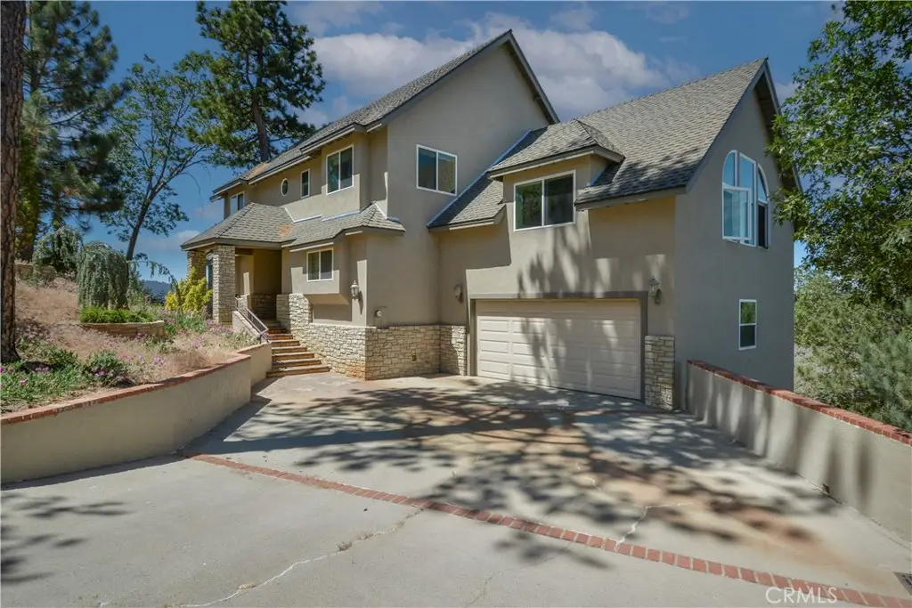28710 Bryce, Lake Arrowhead, CA 92352 - #1