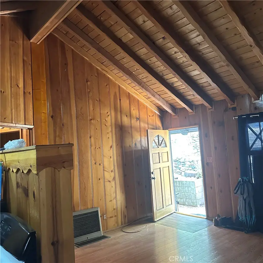 607 Seeley, Crestline, CA 92325 - #3