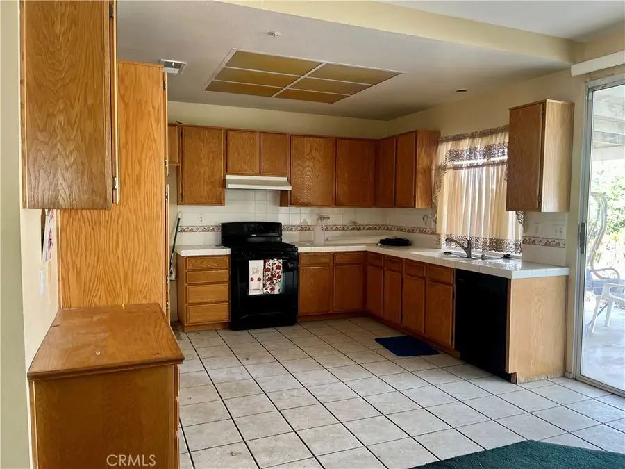 16786 Via Pamplona, Moreno Valley, CA 92551 - #2