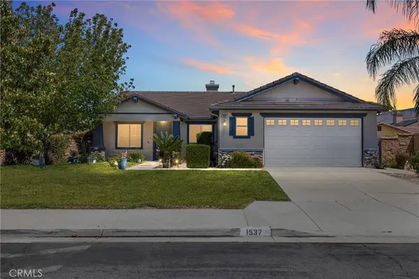 1537 Park Meadows, San Jacinto, CA 92582