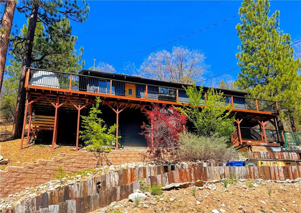 1231 Ridge, Fawnskin, CA 92333 - #1