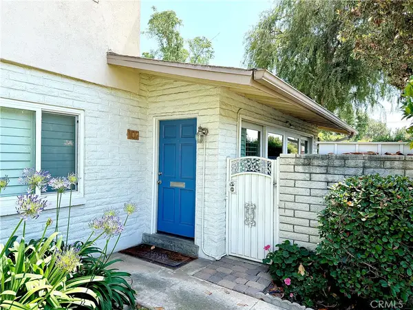 102 N Center, Redlands, CA 92373