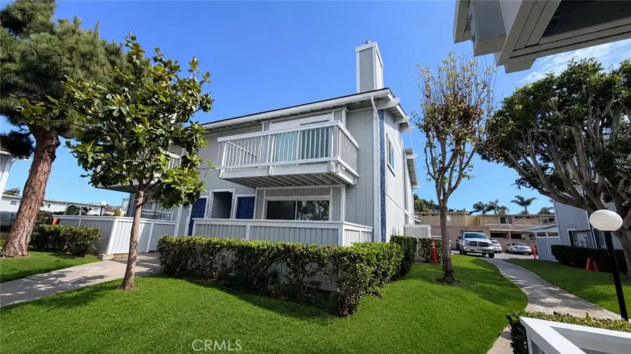 16858 Algonquin, Huntington Beach, CA 92649 - #2