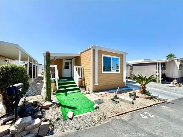 999 Santa Fe Ave #42, San Jacinto, CA 92583