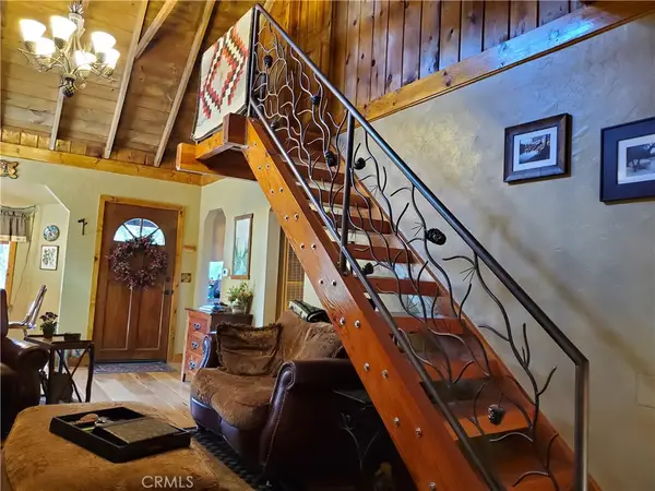 33429 Robin Drive, Green Valley Lake, CA 92341
