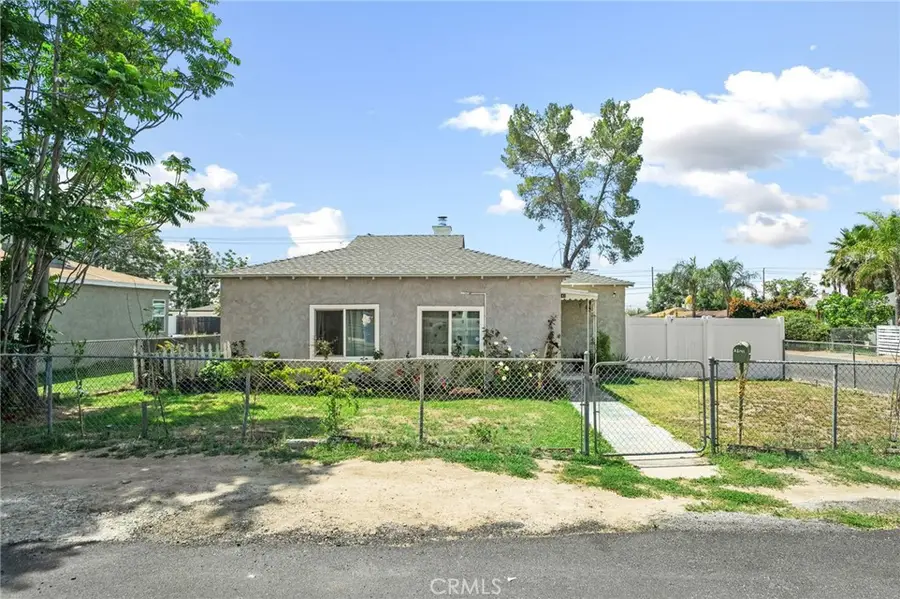 25141 Independent Place, San Bernardino, CA 92404 - #2