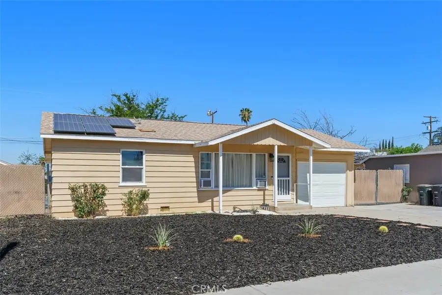 415 S Carmalita, Hemet, CA 92543 - #3