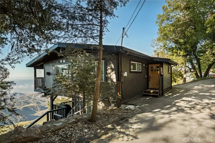 31537 Old City Creek, Running Springs, CA 92382 - #3