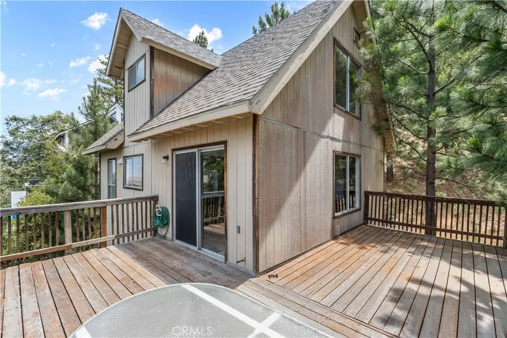 1334 St Anton, Lake Arrowhead, CA 92352 - #1
