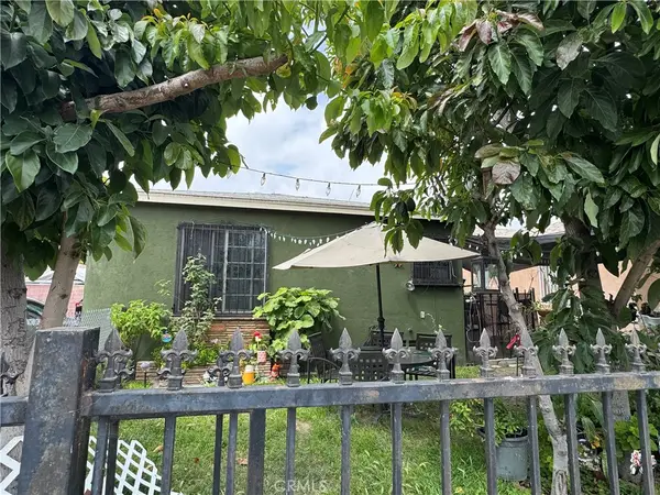 5121 E 60th Street, Maywood, CA 90270