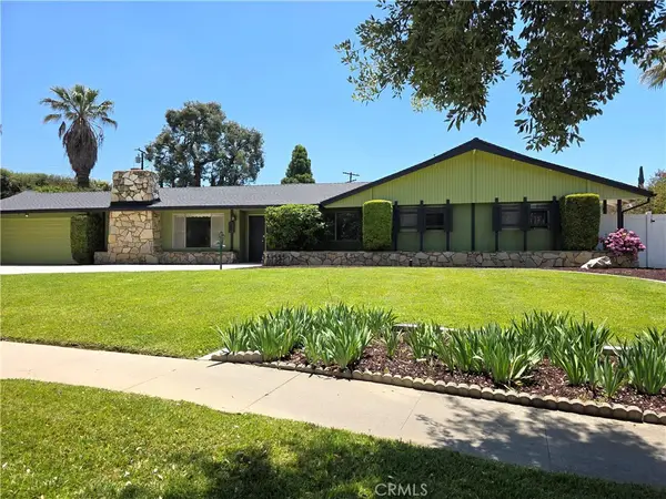 114 Anita Court, Redlands, CA 92373