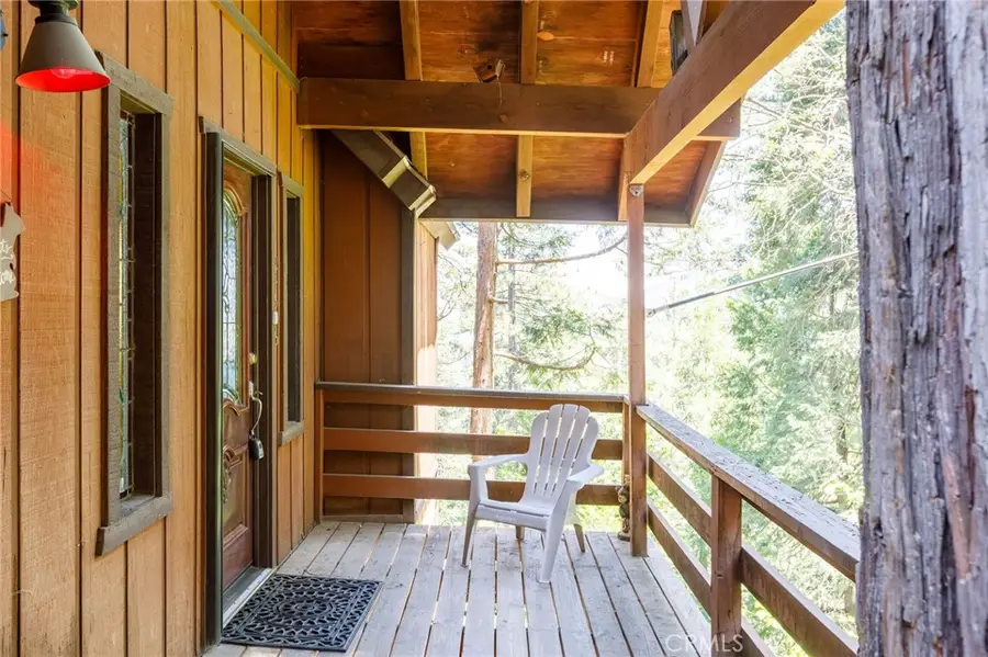 24686 Altdorf, Crestline, CA 92325 - #2