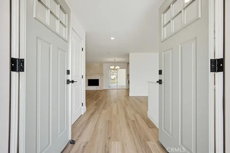 109 E Francis Street, Corona, CA 92879 - #2