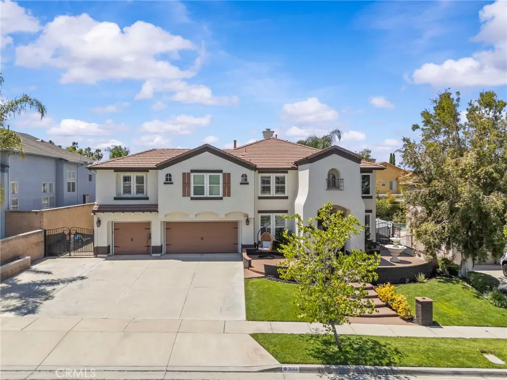 3142 Pinehurst, Corona, CA 92881 - #1