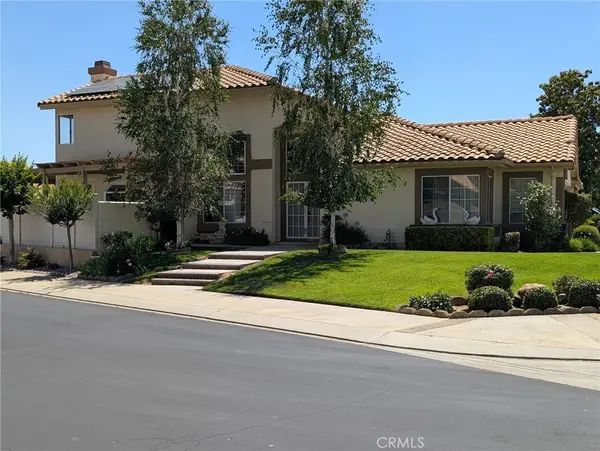 886 Oakland Hills, Banning, CA 92220