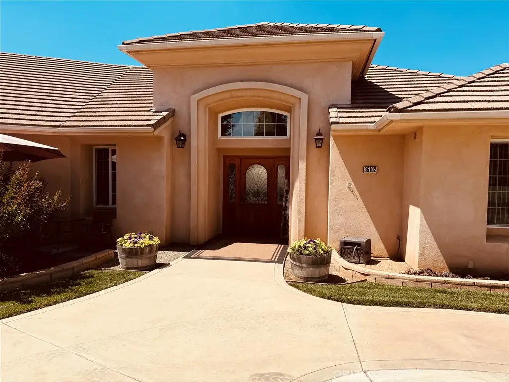 35102 Persimmon, Yucaipa, CA 92399 - #1