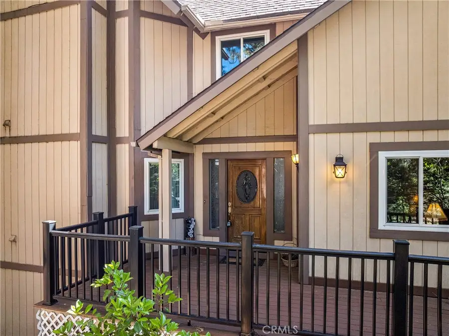628 Grass Valley Road, Lake Arrowhead, CA 92352 - #3
