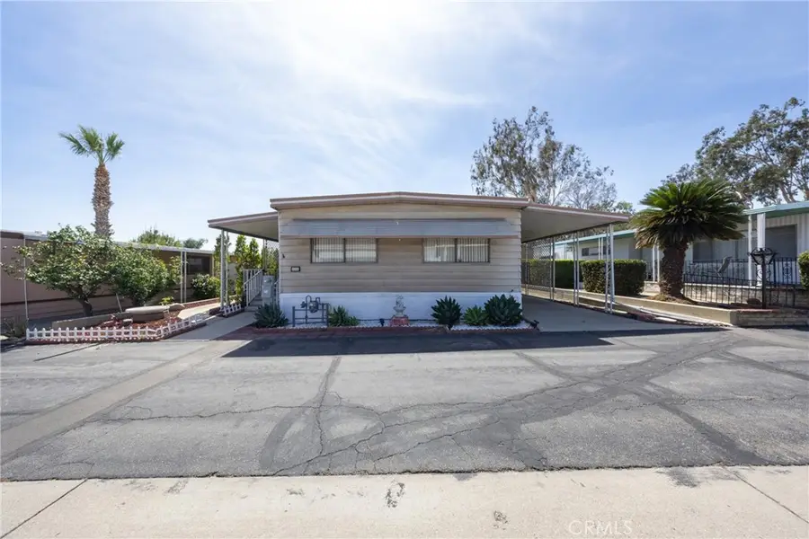 8651 Foothill Blvd #18, Rancho Cucamonga, CA 91730 - #2