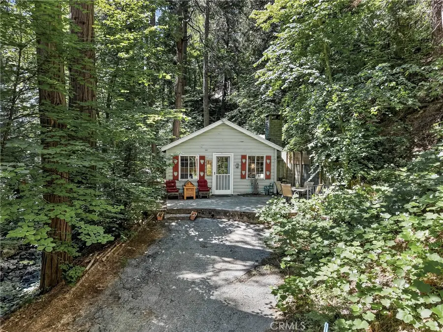 501 Dogwood Canyon, Blue Jay, CA 92317 - #2