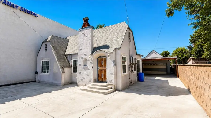 885 W Valley, Colton, CA 92324 - #3